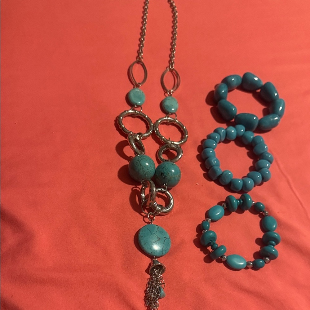 Turquoise and Silver Necklace and Bracelet Set